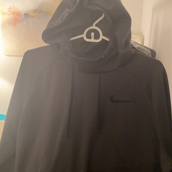 Nike Hooded Sweatshirt - Picture 4 of 6